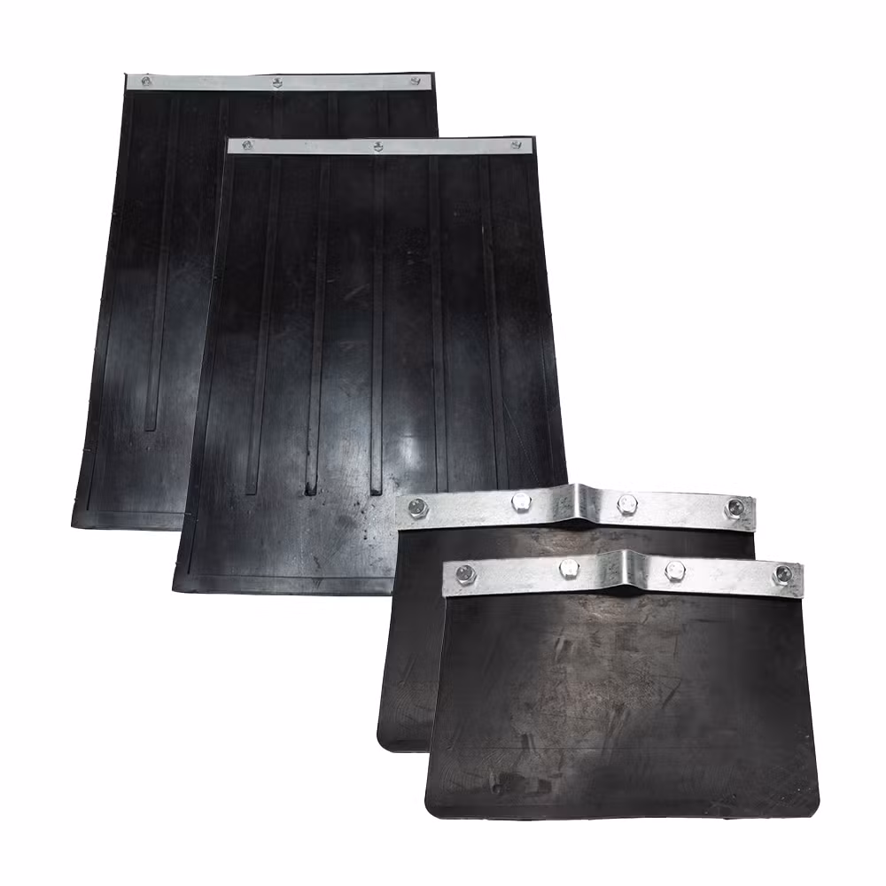 Chlapacze Ursus C-330, C-360, 4 szt. komplet przód + tył Chlapacze Ursus C-330, C-360, 4 szt. komplet przód + tył