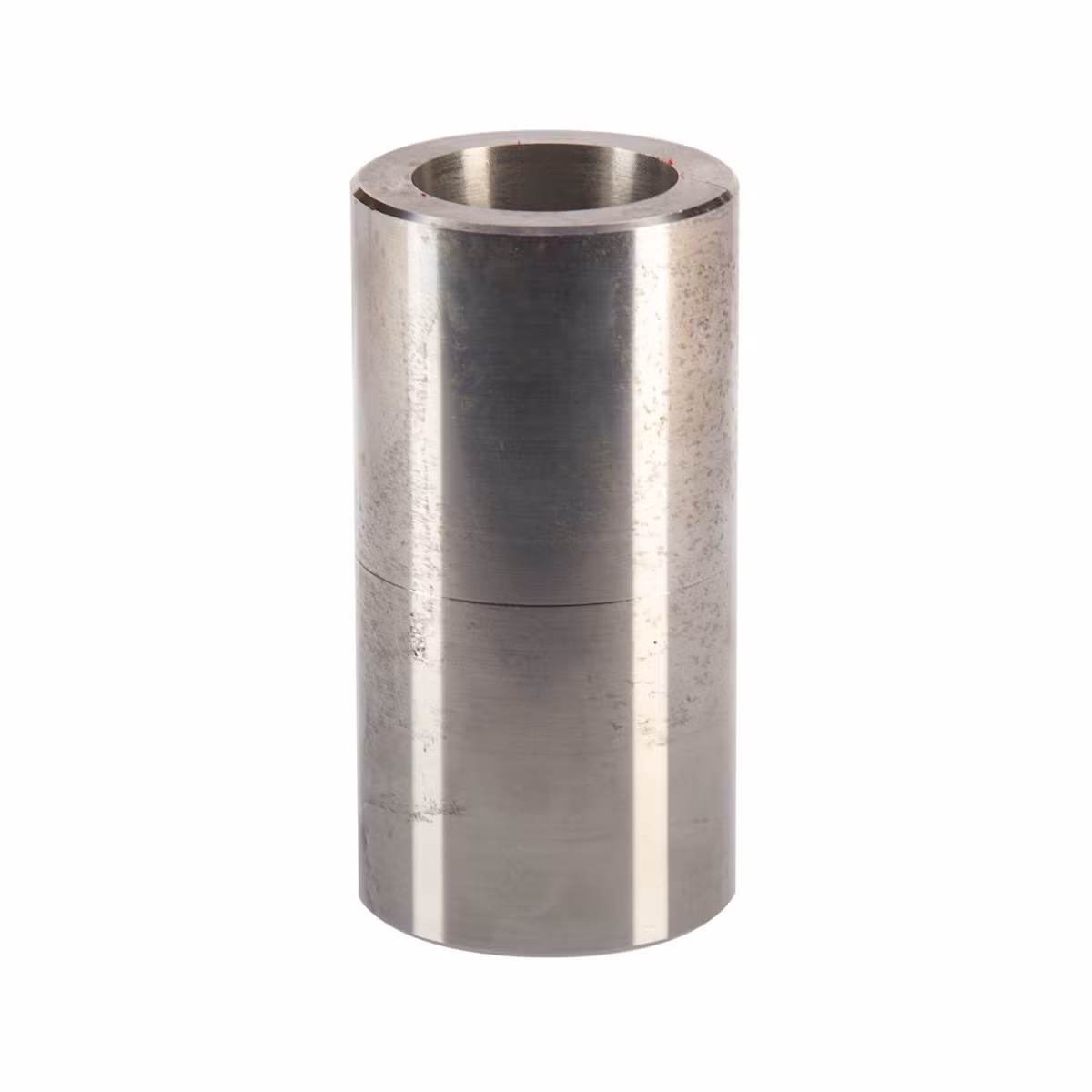 Tuleja do zęba palca ładowacza L680 L810 L1100 98 mm 10 stopni Tuleja do zęba palca ładowacza L680 L810 L1100 98 mm 10 stopni